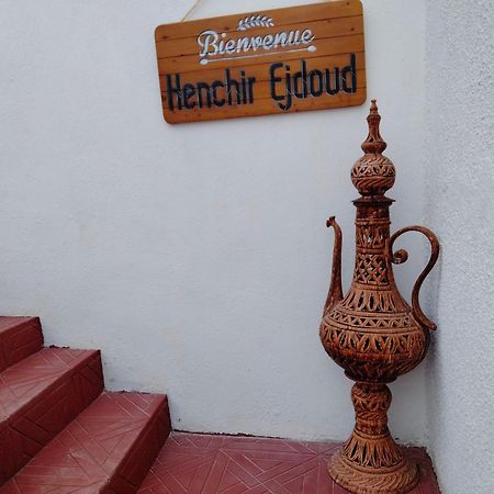 Henchir Ejdoud Hostal Kairouan Exterior foto