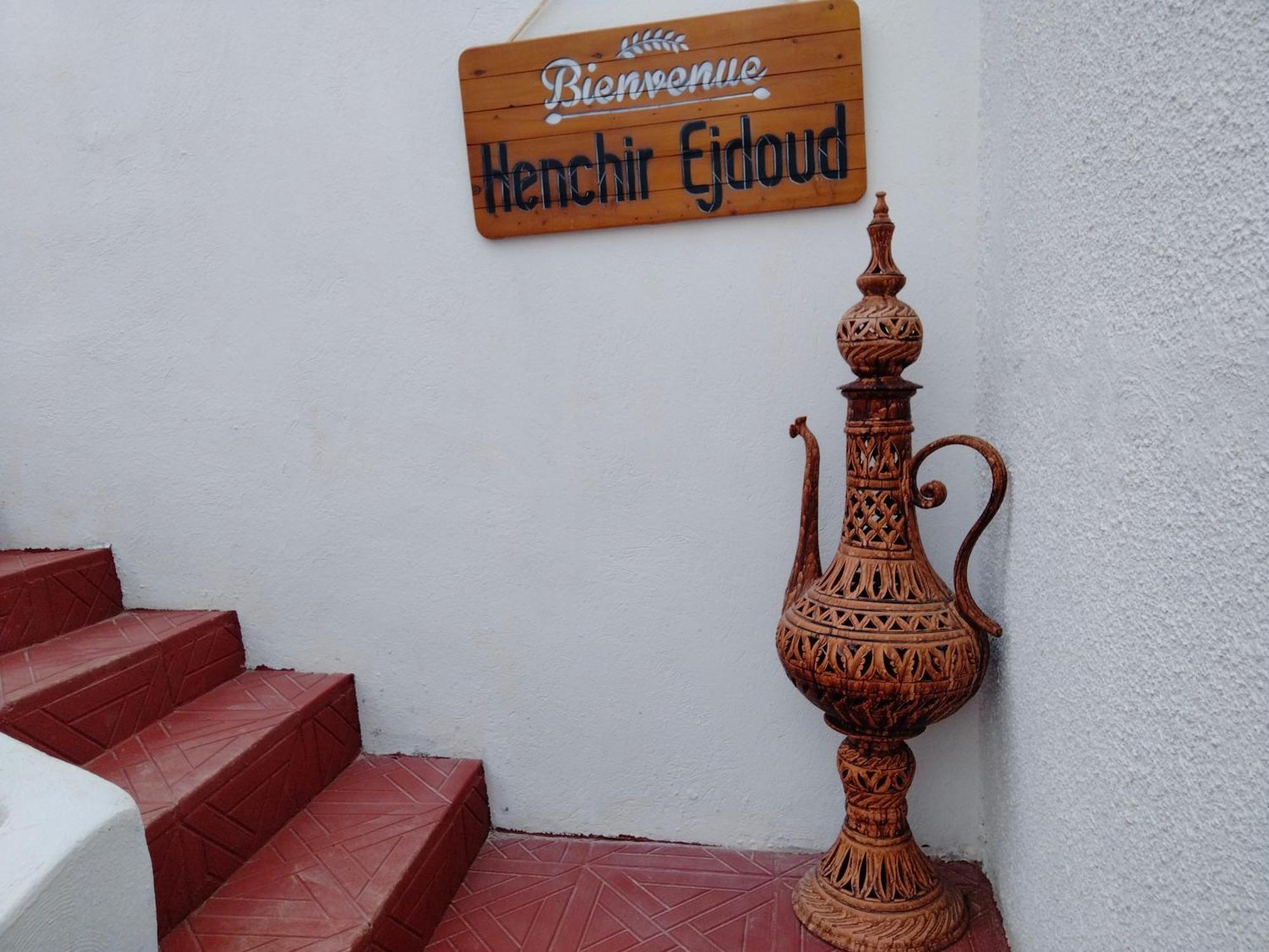 Henchir Ejdoud Hostal Kairouan Exterior foto